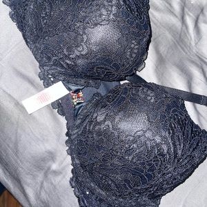 NWT Savage X Fenty bra